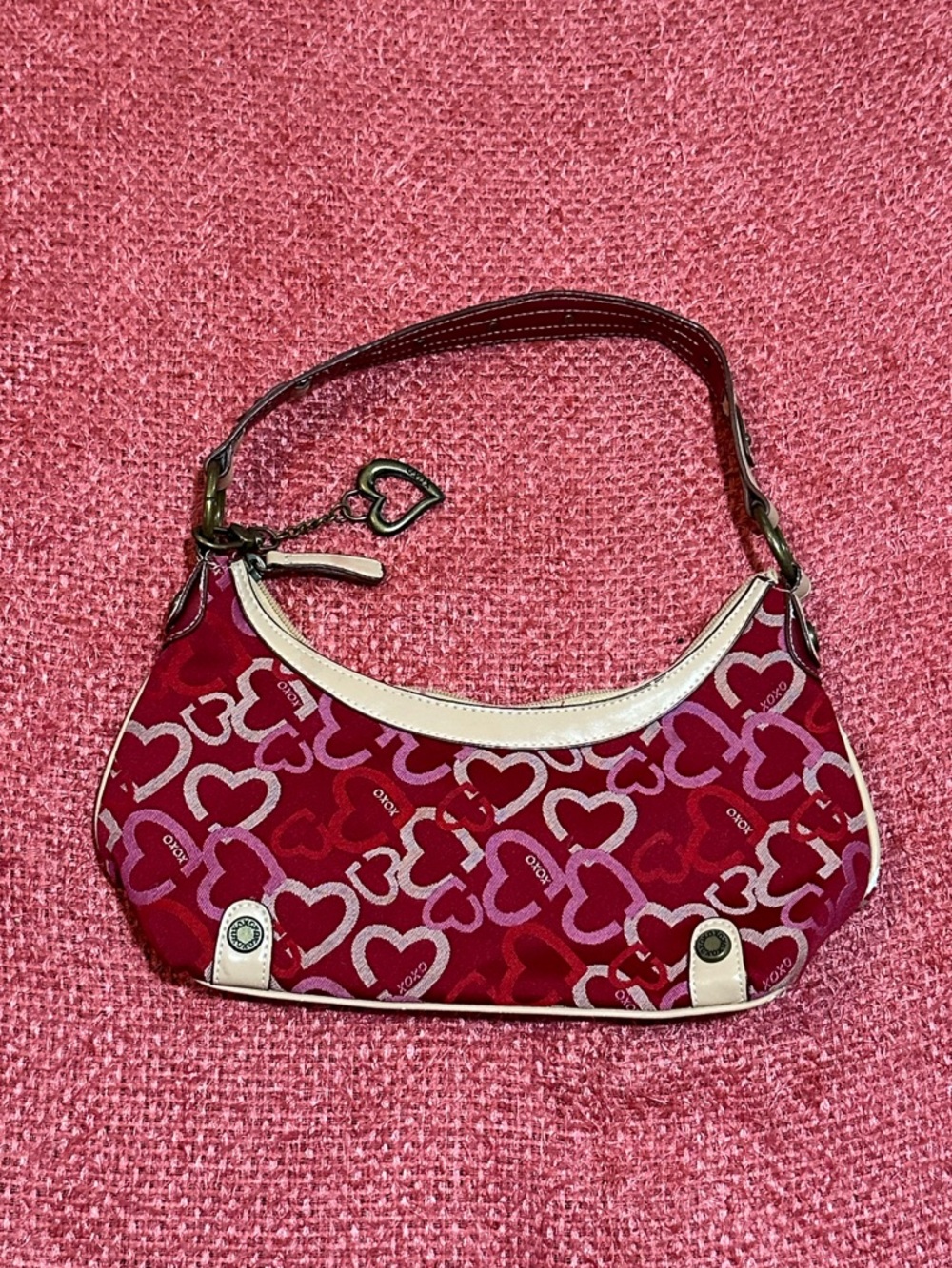 XOXO Red, Pink, and Tan Heart Pattern Shoulder Bag with Cream Trim